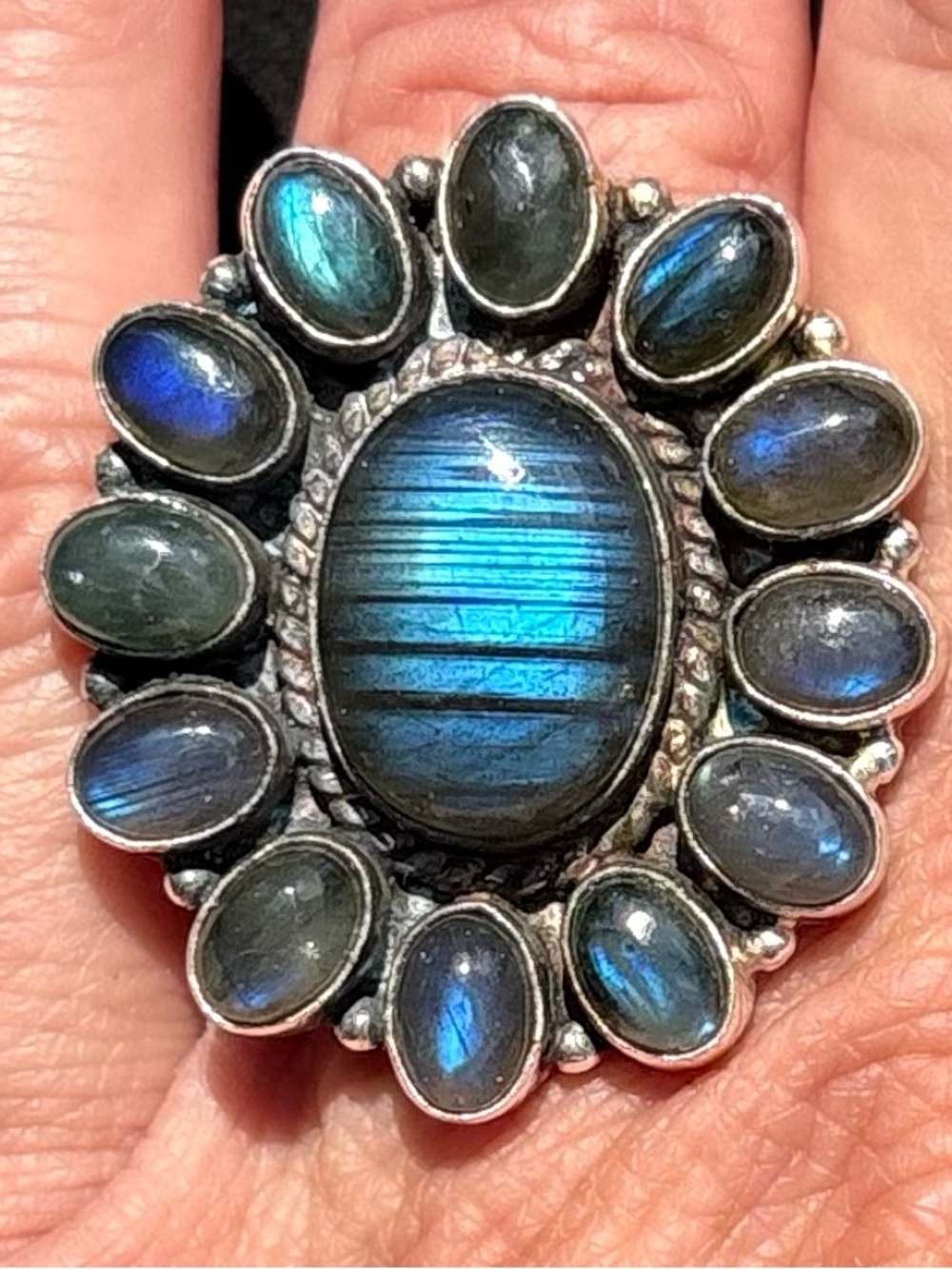 Blue Flash Labradorite & 925 Sterling Silver Ring